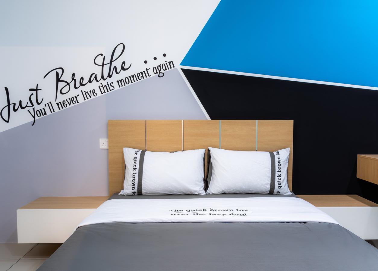 Southwest Designer Suite By D Imperio Homestay Penang 峇六拜 外观 照片